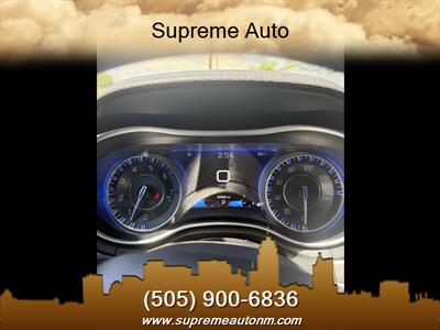 2017 Chrysler 300 Series Limited   - Photo 7 - Albuquerque, NM 87110