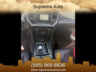 2017 Chrysler 300 Series Limited   - Photo 9 - Albuquerque, NM 87110