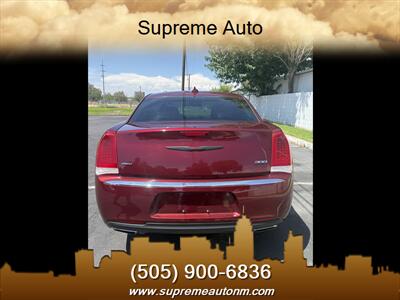 2017 Chrysler 300 Series Limited   - Photo 4 - Albuquerque, NM 87110