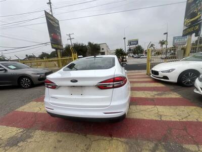 2019 Ford Fusion S   - Photo 4 - Inglewood, CA 90304