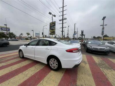 2019 Ford Fusion S   - Photo 6 - Inglewood, CA 90304