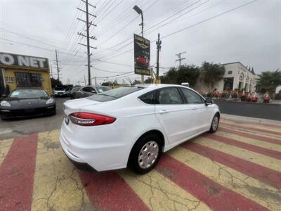 2019 Ford Fusion S   - Photo 5 - Inglewood, CA 90304