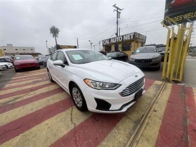 2019 Ford Fusion S   - Photo 3 - Inglewood, CA 90304