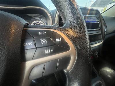 2015 Jeep Cherokee Sport   - Photo 18 - Inglewood, CA 90304