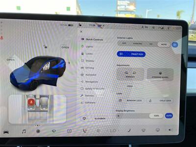 2021 Tesla Model Y Performance   - Photo 11 - Inglewood, CA 90304