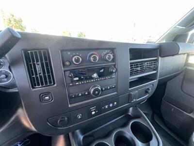 2020 Chevrolet Express  Van 2500   - Photo 11 - Inglewood, CA 90304