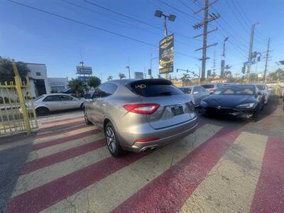 2020 Maserati Levante S   - Photo 6 - Inglewood, CA 90304