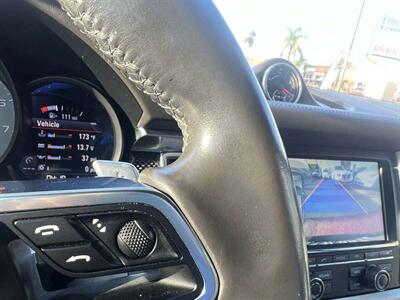 2016 Porsche Macan S   - Photo 12 - Inglewood, CA 90304