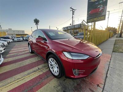 2021 Tesla Model X Long Range Plus   - Photo 13 - Inglewood, CA 90304