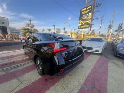 2020 Toyota Prius XLE   - Photo 5 - Inglewood, CA 90304