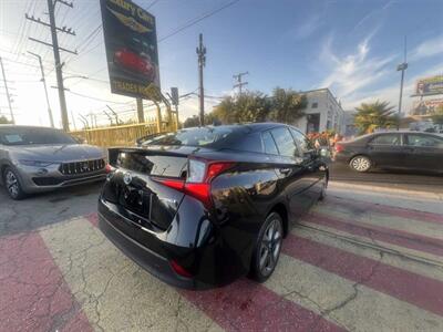 2020 Toyota Prius XLE   - Photo 4 - Inglewood, CA 90304