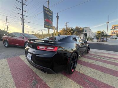 2018 Chevrolet Camaro 1LT   - Photo 6 - Inglewood, CA 90304