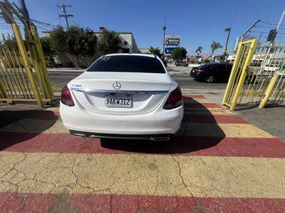 2018 Mercedes-Benz C 300 Sedan   - Photo 5 - Inglewood, CA 90304