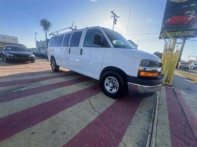 2017 Chevrolet Express Passenger LT   - Photo 2 - Inglewood, CA 90304