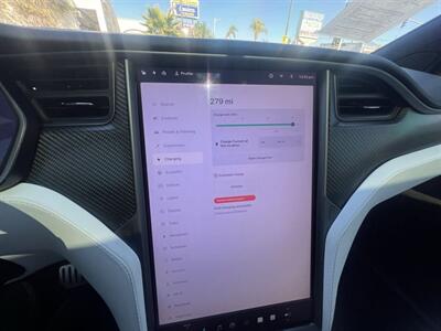 2019 Tesla Model X Performance   - Photo 28 - Inglewood, CA 90304