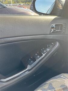 2013 Kia Optima SX  TURBO - Photo 18 - Savannah, TN 38372-9999