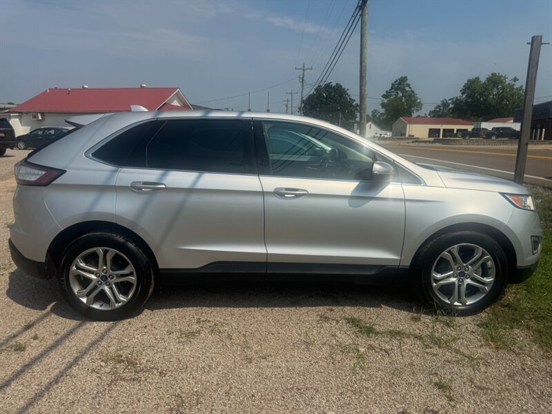 2017 Ford Edge Titanium - Photo 2 - Savannah, TN 38372-9999