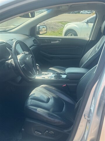2017 Ford Edge Titanium - Photo 13 - Savannah, TN 38372-9999