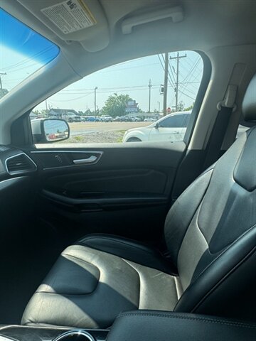 2017 Ford Edge Titanium - Photo 14 - Savannah, TN 38372-9999