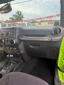 2013 Jeep Wrangler Sport   - Photo 23 - Savannah, TN 38372-9999