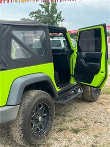2013 Jeep Wrangler Sport   - Photo 17 - Savannah, TN 38372-9999