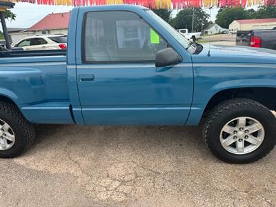 1990 GMC Sierra 1500   - Photo 5 - Savannah, TN 38372-9999