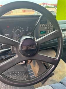 1990 GMC Sierra 1500   - Photo 11 - Savannah, TN 38372-9999