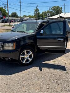 2011 Chevrolet Tahoe LTZ   - Photo 2 - Savannah, TN 38372-9999