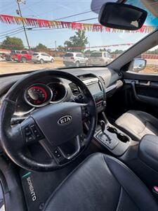 2013 Kia Sorento SX   - Photo 8 - Savannah, TN 38372-9999