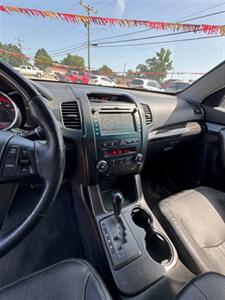 2013 Kia Sorento SX   - Photo 10 - Savannah, TN 38372-9999