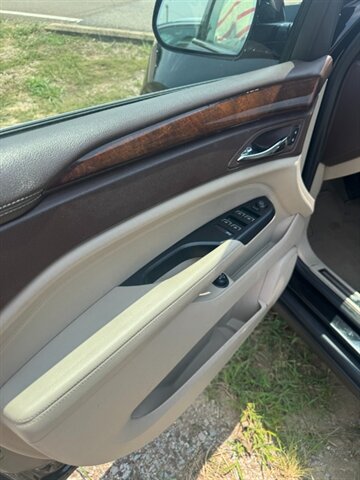 2014 Cadillac SRX Premium Collection - Photo 7 - Savannah, TN 38372-9999