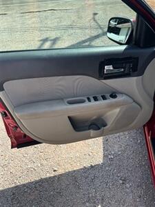 2011 Ford Fusion SE   - Photo 16 - Savannah, TN 38372-9999