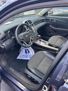 2013 Chevrolet Malibu LT   - Photo 5 - Savannah, TN 38372-9999
