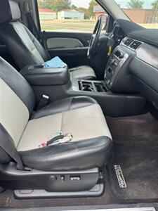 2008 GMC Sierra 1500 Work Truck   - Photo 3 - Savannah, TN 38372-9999