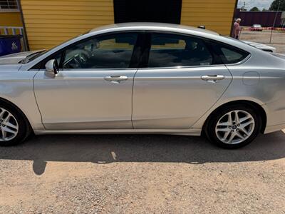 2014 Ford Fusion SE   - Photo 3 - Savannah, TN 38372-9999