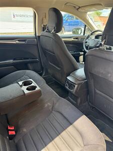 2014 Ford Fusion SE   - Photo 13 - Savannah, TN 38372-9999