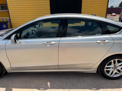 2014 Ford Fusion SE   - Photo 1 - Savannah, TN 38372-9999