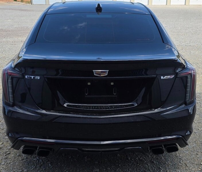 2022 Cadillac CT5-V Blackwing - Photo 4 - Savannah, TN 38372-9999