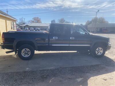 2003 GMC Sierra 1500 SLE 4dr Crew Cab SLE   - Photo 2 - Savannah, TN 38372-9999