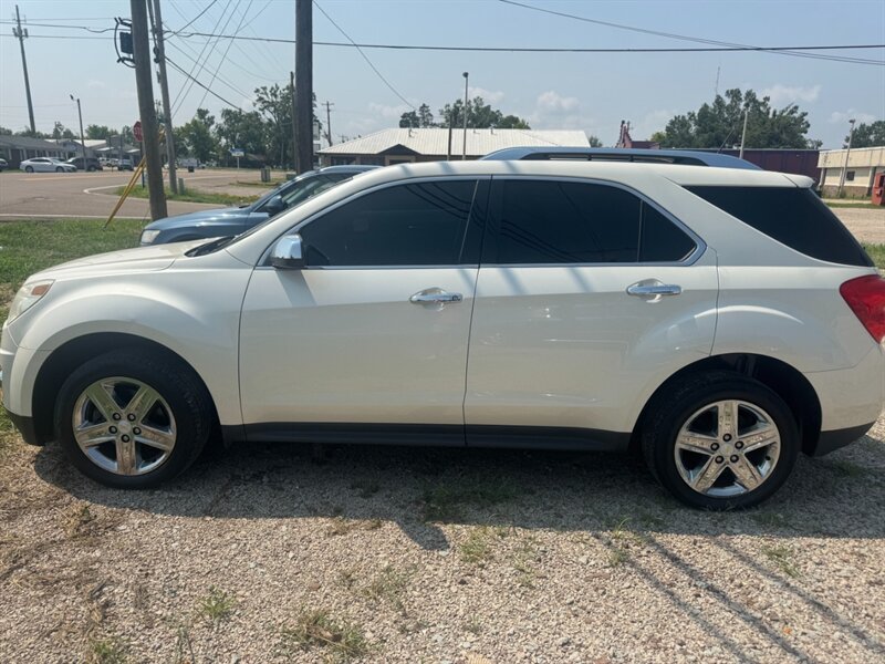2015 Chevrolet Equinox LTZ   - Photo 1 - Savannah, TN 38372-9999