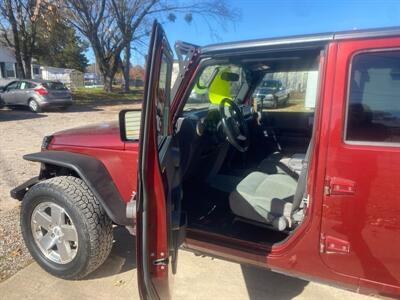 2008 Jeep Wrangler Unlimited Sahara   - Photo 3 - Savannah, TN 38372-9999