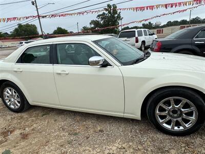 2008 Chrysler 300C HEMI   - Photo 5 - Savannah, TN 38372-9999