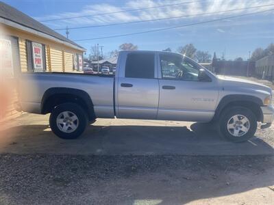 2005 Dodge Ram 1500 ST 4dr Quad Cab ST   - Photo 7 - Savannah, TN 38372-9999