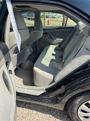 2009 Toyota Camry LT - Photo 13 - Savannah, TN 38372-9999