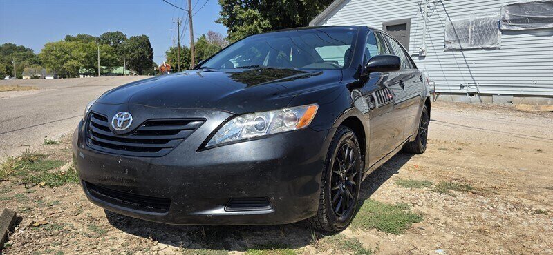 2009 Toyota Camry LT - Photo 4 - Savannah, TN 38372-9999