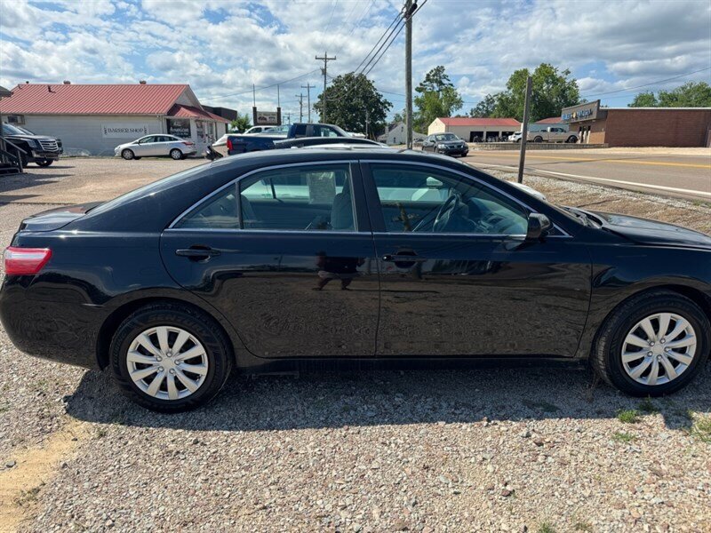 2009 Toyota Camry LT - Photo 5 - Savannah, TN 38372-9999