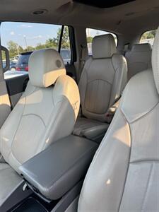 2017 Buick Enclave Premium   - Photo 13 - Savannah, TN 38372-9999
