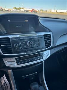 2014 Honda Accord LX - Photo 8 - Savannah, TN 38372-9999