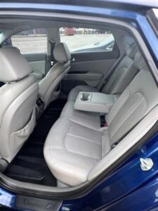 2016 Kia Optima EX - Photo 13 - Savannah, TN 38372-9999