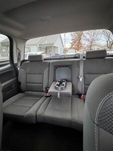 2017 Chevrolet Silverado 1500 LT   - Photo 10 - Savannah, TN 38372-9999